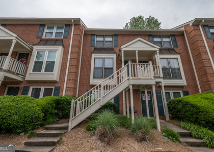 200 E Cloverhurst Avenue - Photo 1
