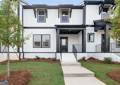126 Reagan Street - Photo 1
