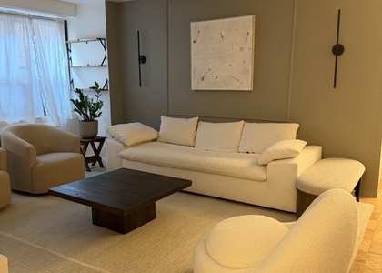 345 East 81st Street, New York - Photo 1