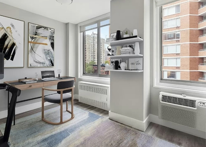 2nd Avenue - Photo 1