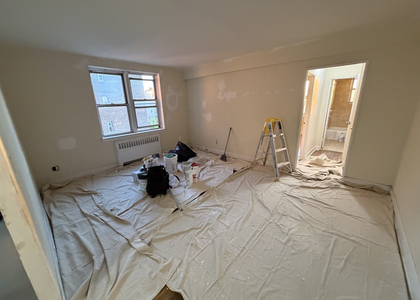 143-6 Barclay Avenue - Photo 1