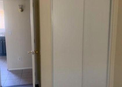 434 W University Drive - Photo 1
