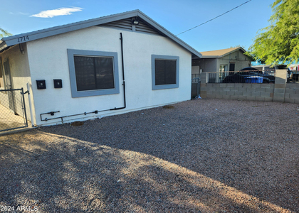 1714 S 7th Avenue - Photo 1