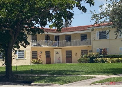 107 Calabria Avenue - Photo 1