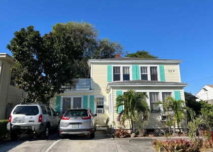 329 N K Street - Photo 1