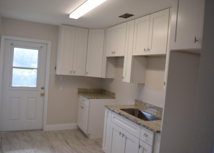207 Southland Drive - Photo 1