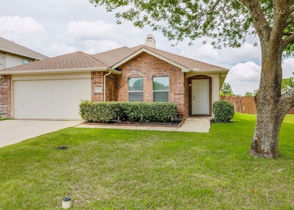 708 Claiborn Lane - Photo 1