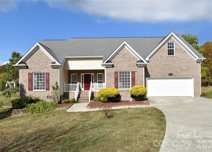 603 Lexington Drive - Photo 1