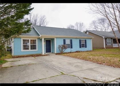 3203 Green Meadow Way - Photo 1