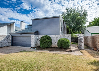 2708 Pinery Lane - Photo 1