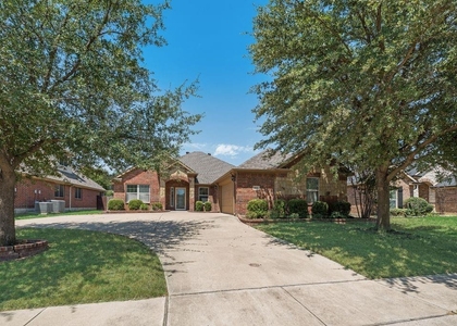 5836 Sunny Meadow Lane - Photo 1