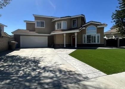 984 Meadowlark Drive - Photo 1