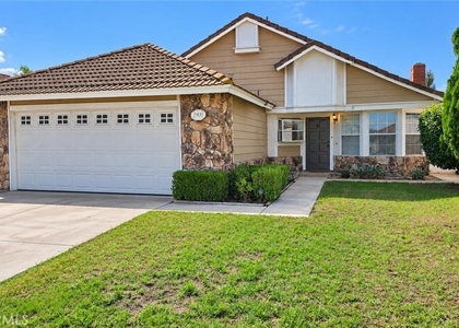 7934 E Saffron Street - Photo 1