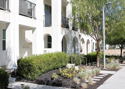1455 Banahaw Way - Photo 1