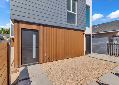 659 S Soto Street - Photo 1