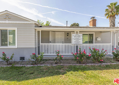 715 S Lake Street - Photo 1