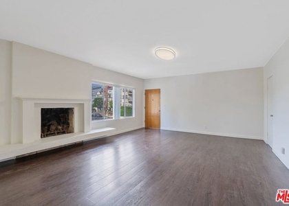 1301 S Saltair Avenue - Photo 1
