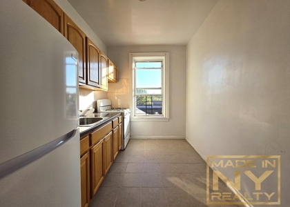 121-06 109th Ave - Photo 1