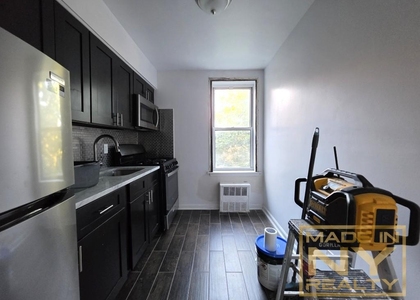 189-14 Crocheron Ave - Photo 1