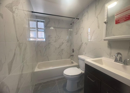 14916 Barclay Avenue - Photo 1
