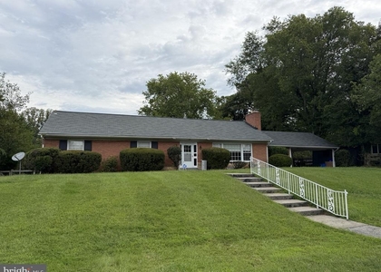 9220 Quintana Drive - Photo 1