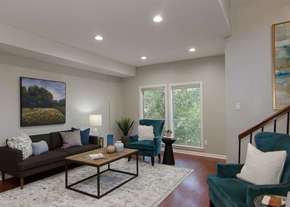 2529 Rio Grande St - Photo 1