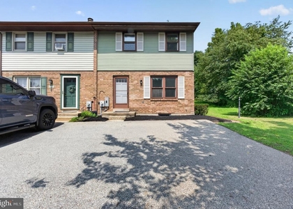 4800 Plum Run Court - Photo 1