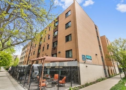 6201 N Kenmore Avenue - Photo 1