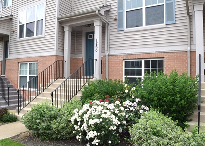 1260 Evergreen Avenue - Photo 1