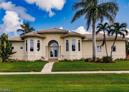 950 Snowberry Court - Photo 1