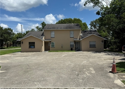 3909 Belmont Street - Photo 1