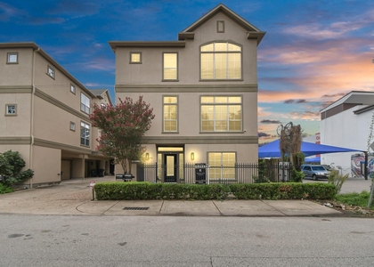 915 Asbury Street - Photo 1