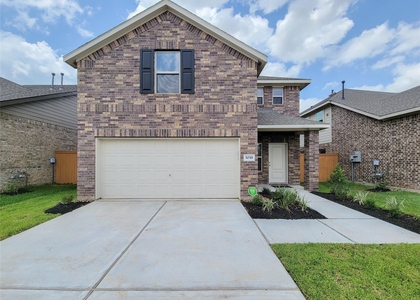 3038 Pensacola Drive - Photo 1