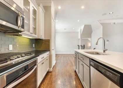 805 W 23rd Street - Photo 1