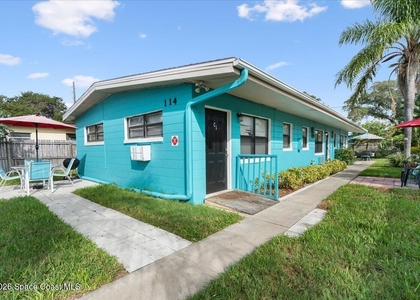 114 Buchanan Avenue - Photo 1