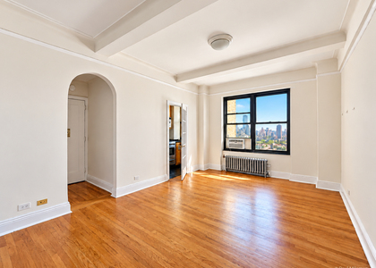 Second ave/E 10th st - Photo 1