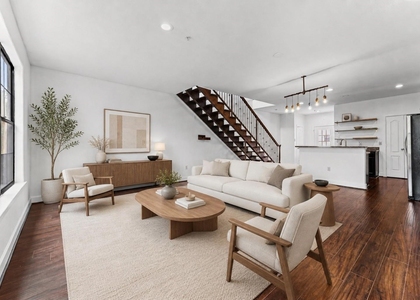 1602 Elgin Street - Photo 1