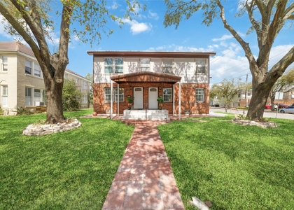1604 W Alabama St - Photo 1