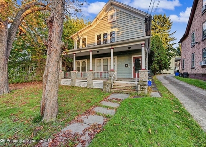 1518 Wyoming Avenue - Photo 1