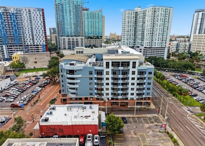 1108 N Franklin Street - Photo 1