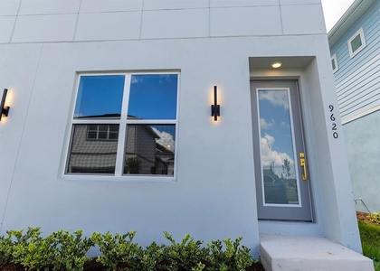 9620 Duflo Way - Photo 1