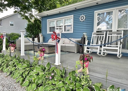 54 Hartford Avenue - Photo 1