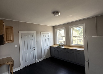 68 Anderson Street - Photo 1