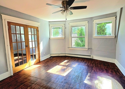 181 Monmouth Avenue - Photo 1