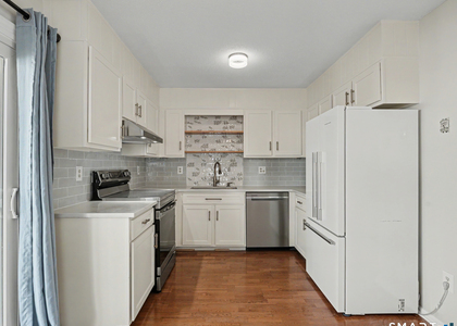 31 Betts Place - Photo 1