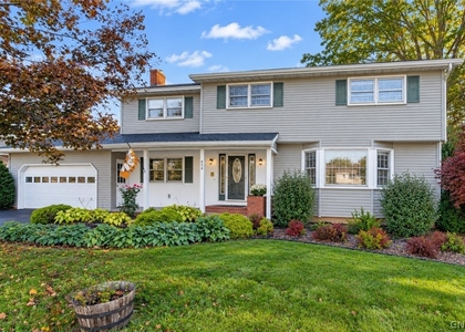 4776 Edgeworth Drive - Photo 1