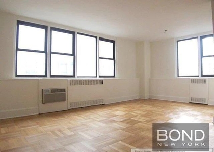 East 79th Street - Photo 1