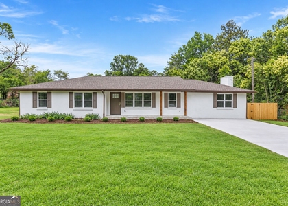 66 Young Avenue - Photo 1