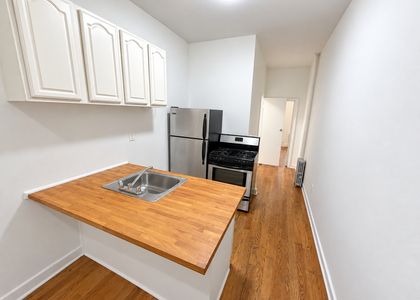369 Menahan Street - Photo 1