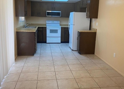 32 W Loma Vista Drive - Photo 1